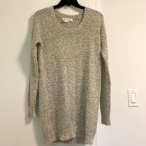 BCBG wood knitwear